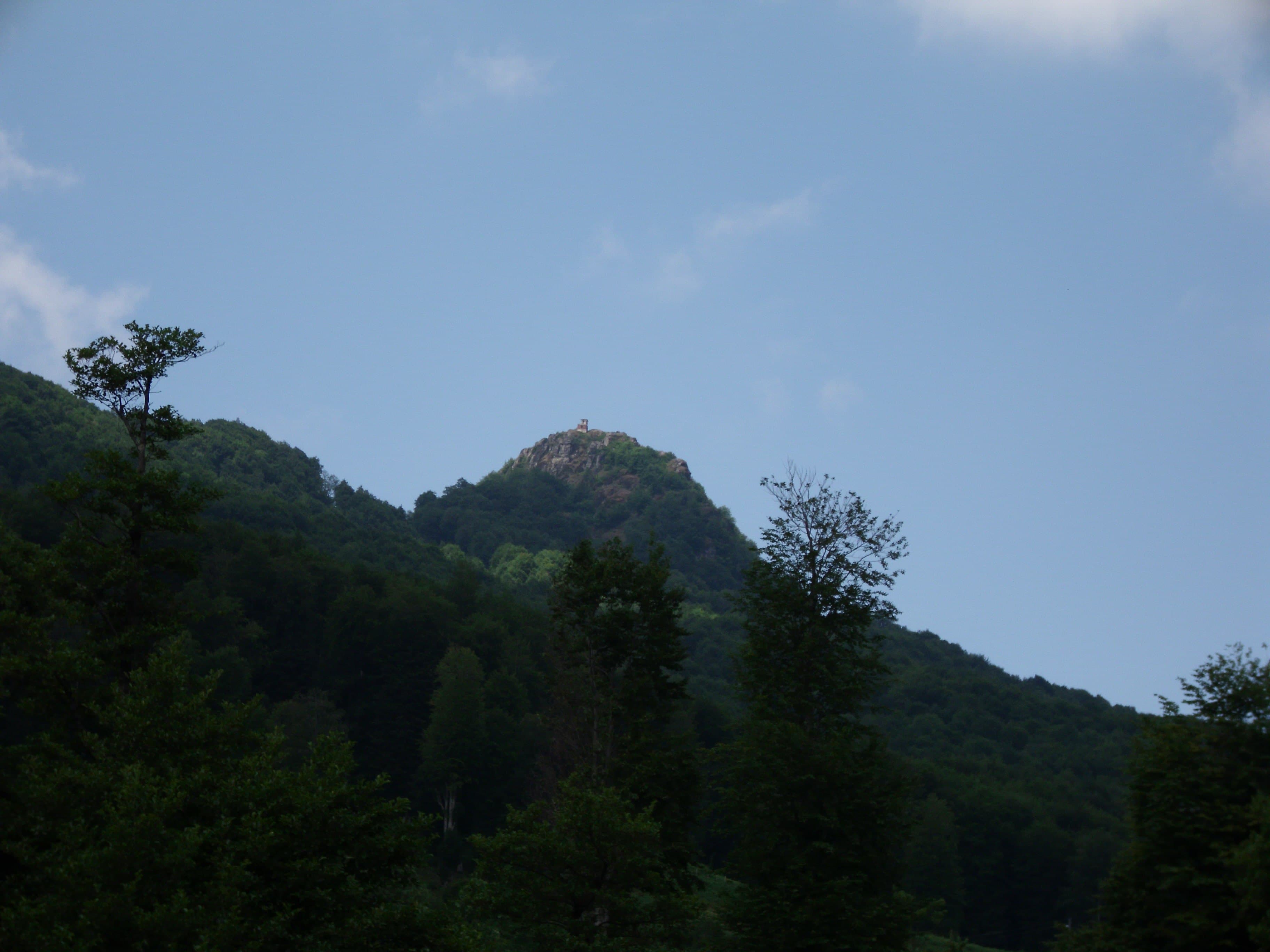 Nebiyan Dağı